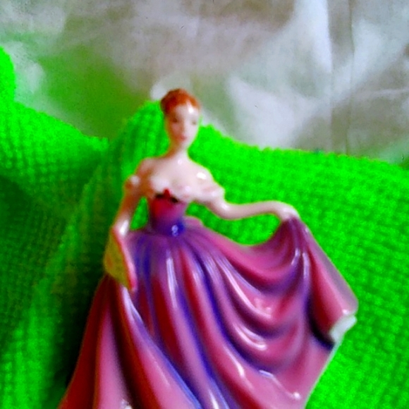 Royal Dolton Miniature Figurine (Rachel) - Picture 1 of 11